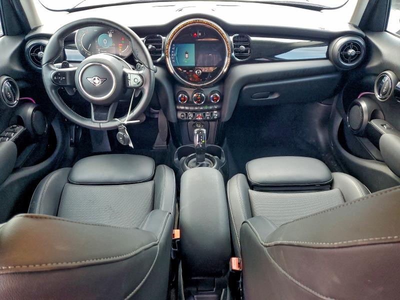 Photo 8 from auction – 2022 MINI COOPER S with VIN WMW53DK05N2R66743