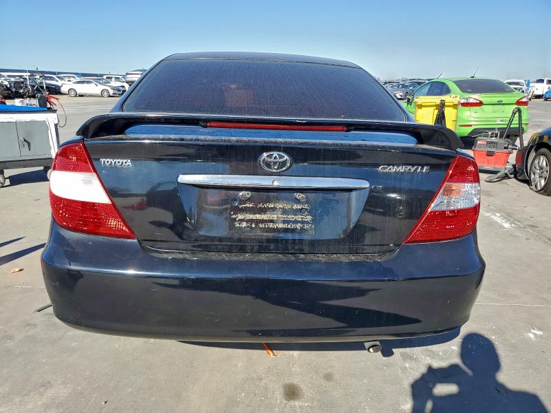 Photo 6 from auction – 2002 TOYOTA CAMRY SE A with VIN 4T1BE32K22U047869