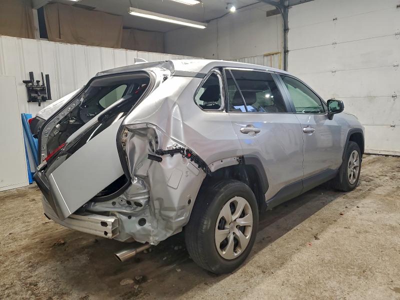 Photo 3 from auction – 2022 TOYOTA RAV4 LE with VIN 2T3F1RFV6NC266951