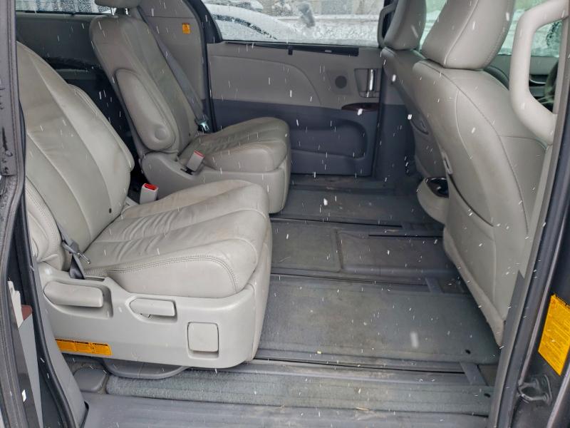 Photo 11 from auction – 2012 TOYOTA SIENNA XLE with VIN 5TDDK3DC6CS046130