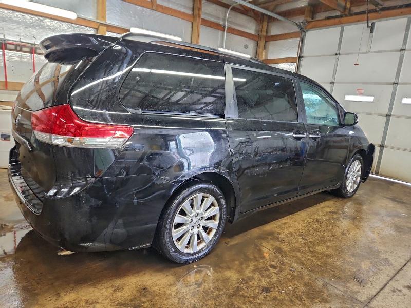 Foto 3 de la subasta – 2014 TOYOTA SIENNA XLE con VIN 5TDYK3DCXES486548