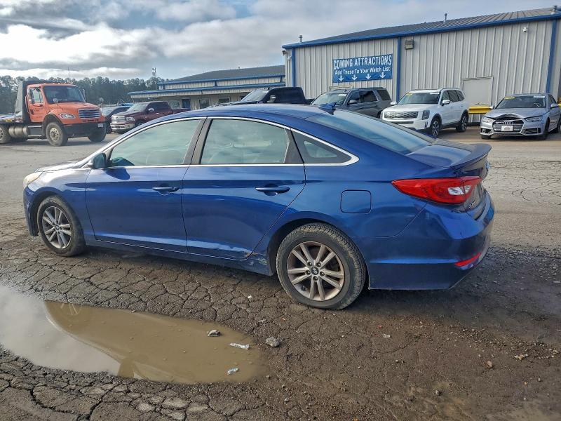 Photo 2 from auction – 2017 HYUNDAI SONATA SE with VIN 5NPE24AF6HH554443