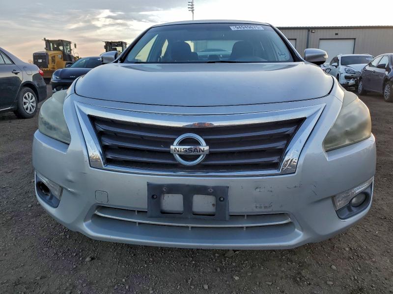 Photo 5 from auction – 2013 NISSAN ALTIMA 2.5 with VIN 1N4AL3AP4DN541690