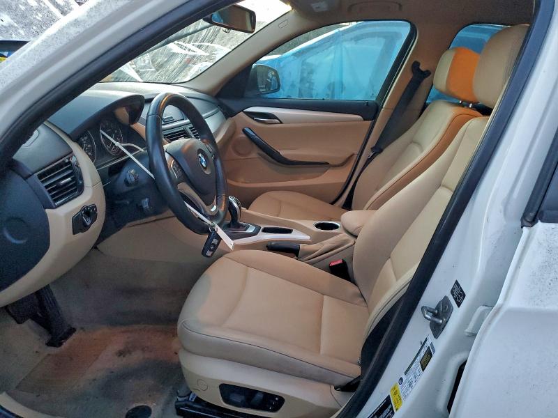 Photo 7 from auction – 2013 BMW X1 SDRIVE2 with VIN WBAVM1C58DVW45637