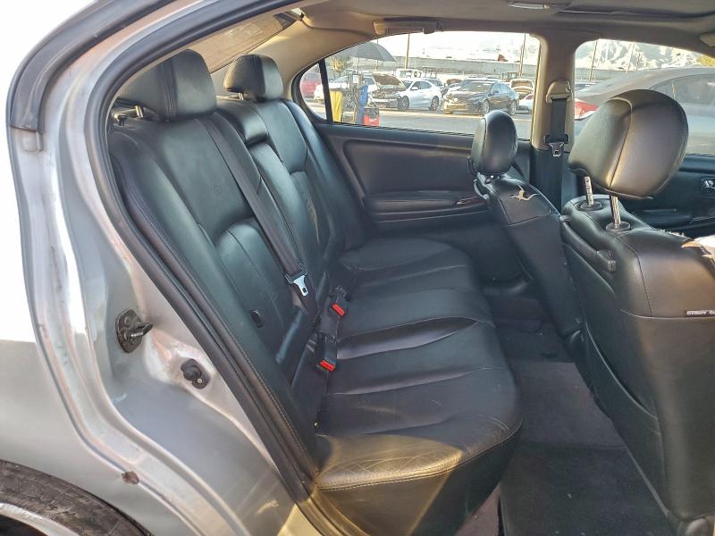 Photo 10 from auction – 2001 INFINITI I30 with VIN JNKCA31A21T033003