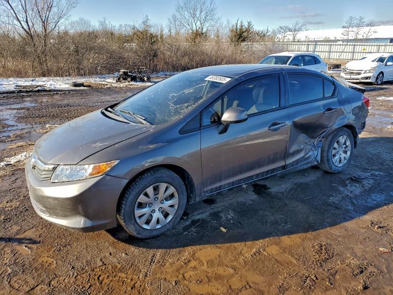 HONDA CIVIC LX 2012 z numerem VIN 19XFB2F50CE074193 - Zdjęcie z aukcji