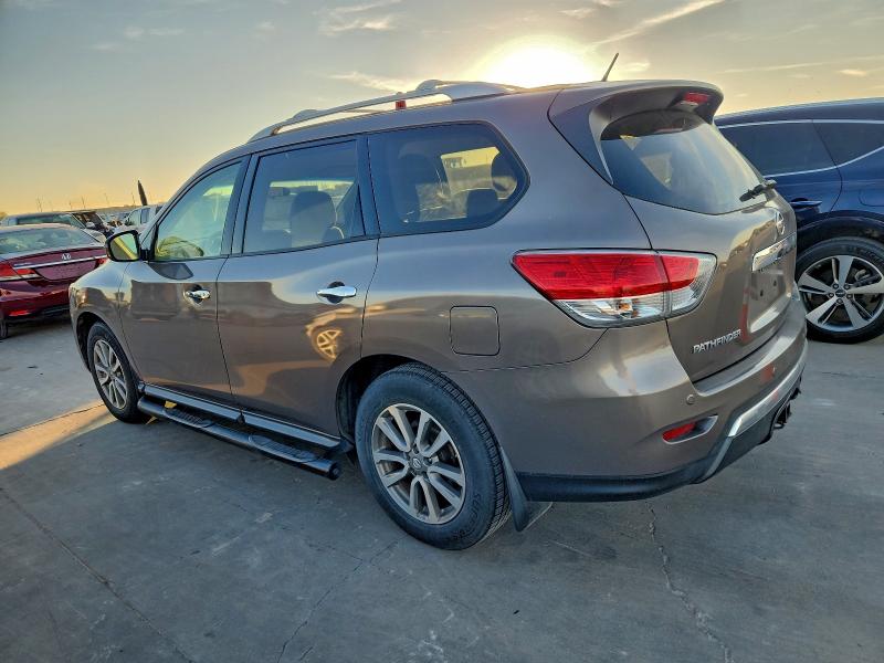 Photo 2 from auction – 2014 NISSAN PATHFINDER with VIN 5N1AR2MN9EC631911