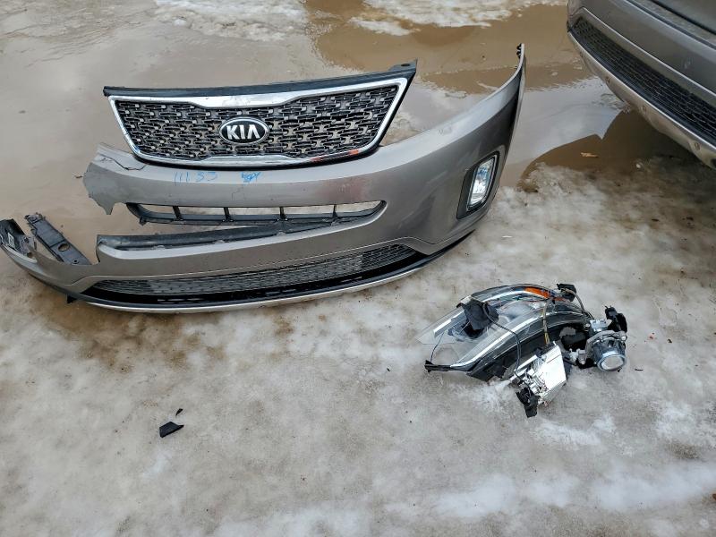 Photo 13 from auction – 2015 KIA SORENTO SX with VIN 5XYKWDA73FG655170