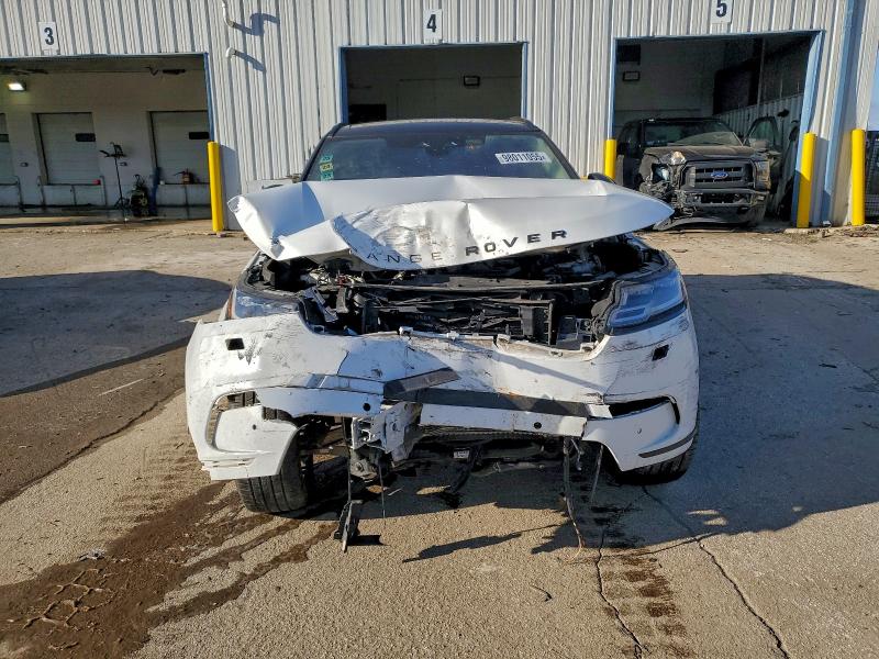 Photo 5 from auction – 2021 LAND ROVER RANGE ROVE with VIN SALYJ2EX1MA305856