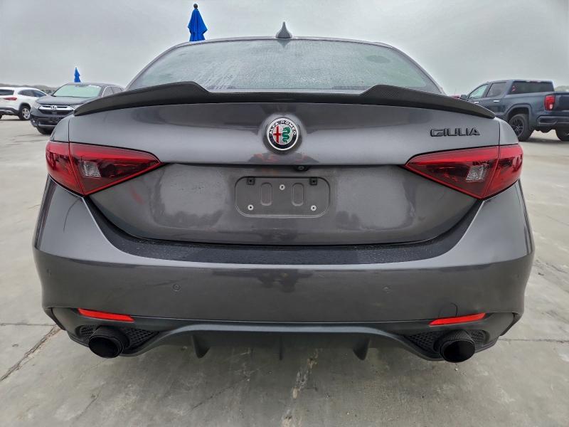 Photo 6 from auction – 2018 ALFA ROMEO GIULIA TI with VIN ZARFAECN2J7597159
