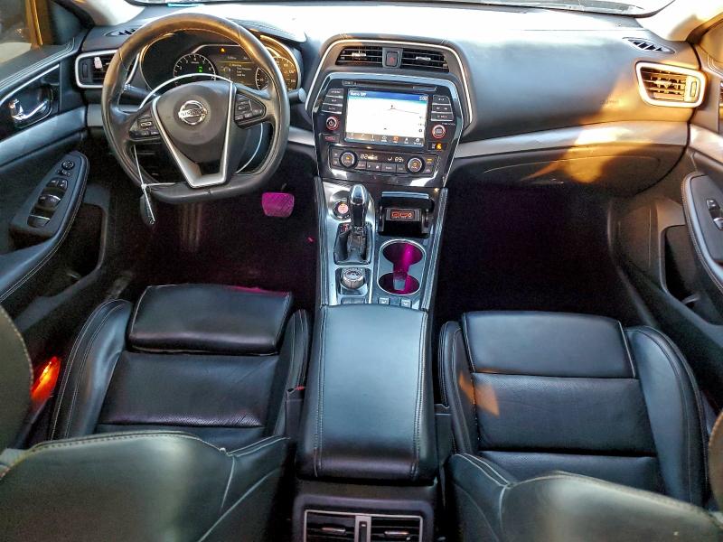 Photo 8 from auction – 2017 NISSAN MAXIMA PLA with VIN 1N4AA6AP6HC383913