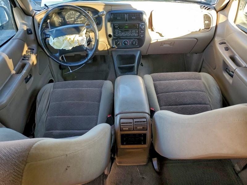صورة رقم 8 من المزاد - 2000 FORD EXPLORER X مع VIN 1FMZU63E0YUB52494