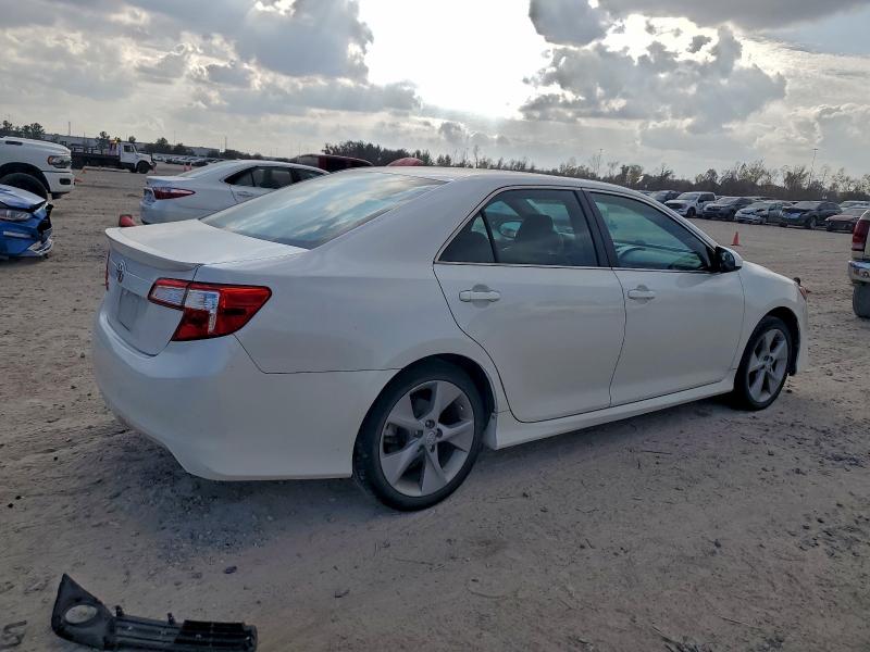 Photo 3 from auction – 2014 TOYOTA CAMRY L with VIN 4T1BF1FK1EU439015