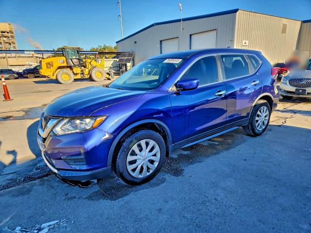NISSAN ROGUE S 2018 with VIN JN8AT2MT1JW462355 - Photo from auction