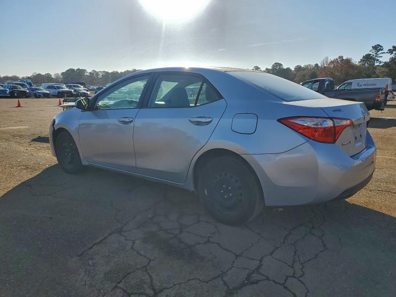 Photo 2 from auction – 2015 TOYOTA COROLLA L with VIN 5YFBURHEXFP291574