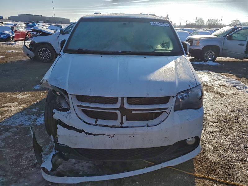 Photo 5 from auction – 2016 DODGE GRAND CARA with VIN 2C4RDGEGXGR324275