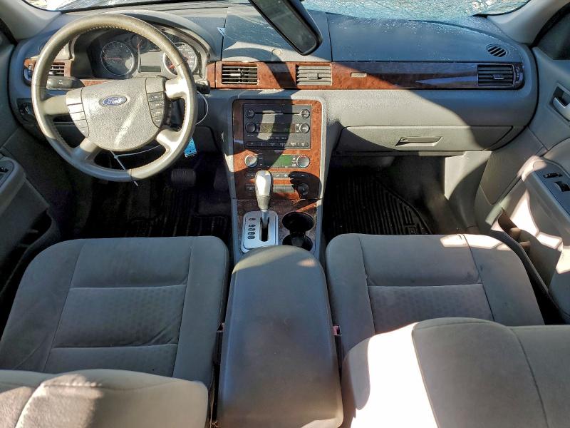 Photo 8 from auction – 2006 FORD FIVE HUNDR with VIN 1FAFP241X6G165984