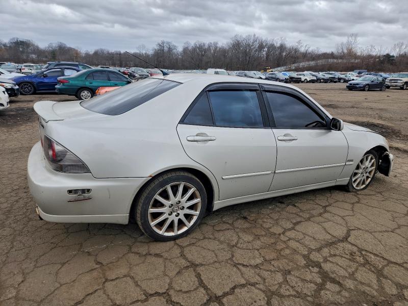 Photo 3 from auction – 2004 LEXUS IS 300 with VIN JTHBD192440091821