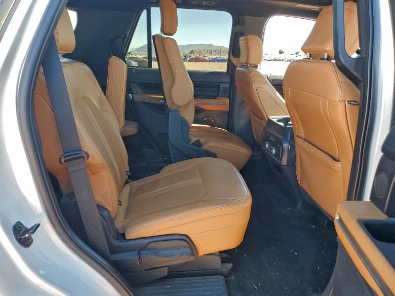 Photo 10 from auction – 2023 FORD EXPEDITION with VIN 1FMJU1M86PEA14427