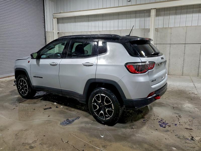 Foto 2 de la subasta – 2025 JEEP COMPASS TR con VIN 3C4NJDDN5ST543513
