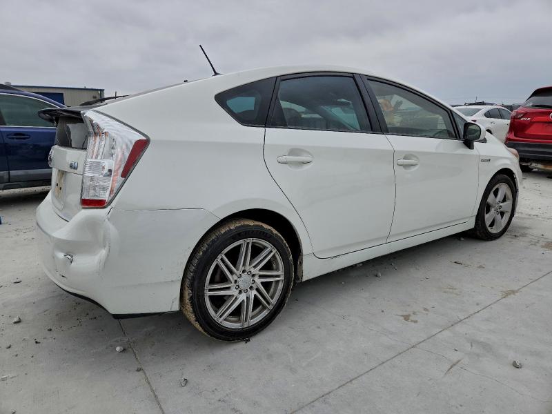 Foto 3 de la subasta – 2010 TOYOTA PRIUS con VIN JTDKN3DU2A0107500