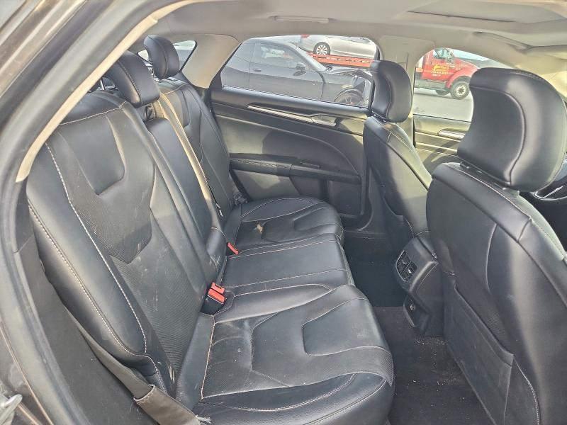 Photo 10 from auction – 2019 FORD FUSION with VIN 3FA6P0RU1KR116859