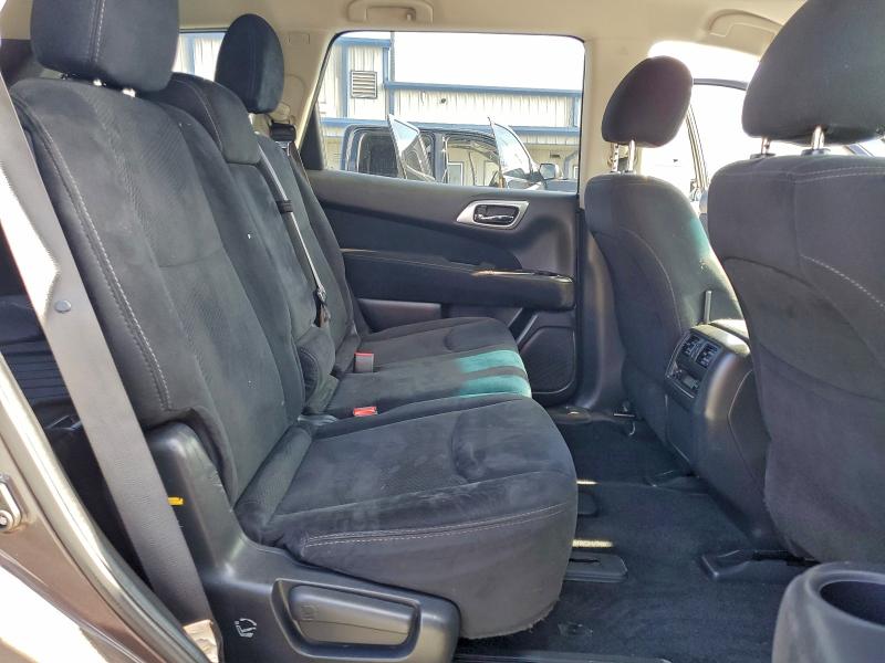 Photo 11 from auction – 2016 NISSAN PATHFINDER with VIN 5N1AR2MN8GC631501