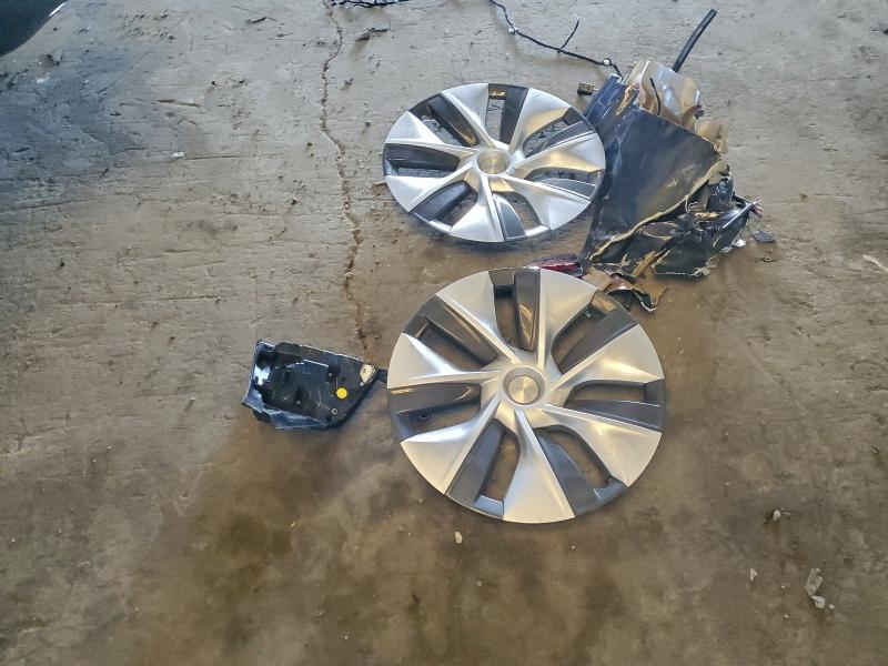 Photo 12 from auction – 2021 TESLA MODEL Y with VIN 5YJYGDEE6MF296692
