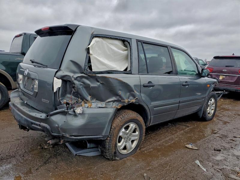 Photo 3 from auction – 2007 HONDA PILOT LX with VIN 5FNYF18157B023872