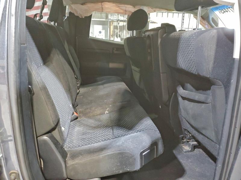 Photo 10 from auction – 2010 TOYOTA TUNDRA DOU with VIN 5TFRY5F10AX082298