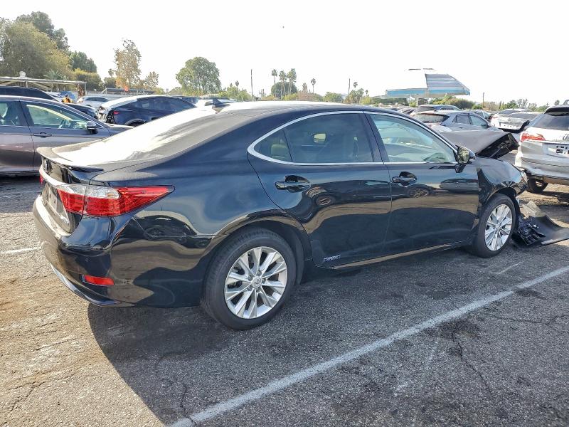 Photo 3 from auction – 2014 LEXUS ES 300H with VIN JTHBW1GG4E2039684