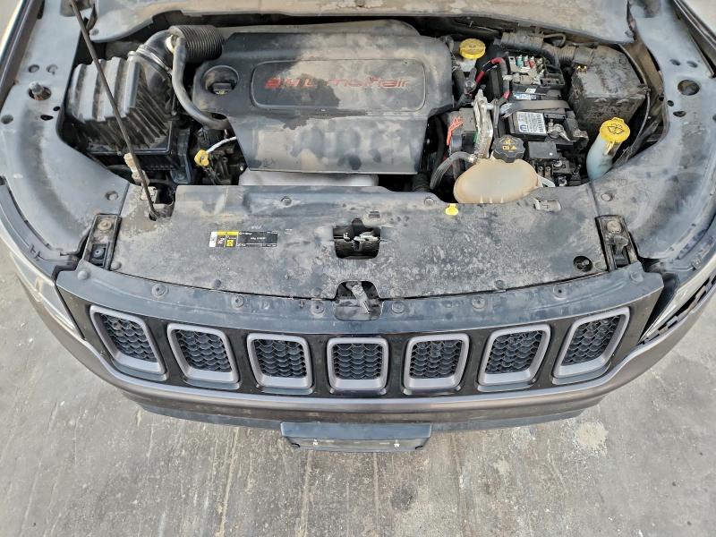 Photo 12 from auction – 2019 JEEP COMPASS TR with VIN 3C4NJDDB8KT816739