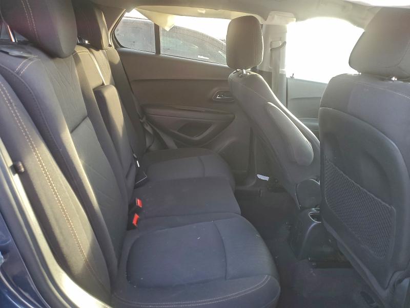 Photo 11 from auction – 2018 CHEVROLET TRAX 1LT with VIN 3GNCJLSB8JL216927