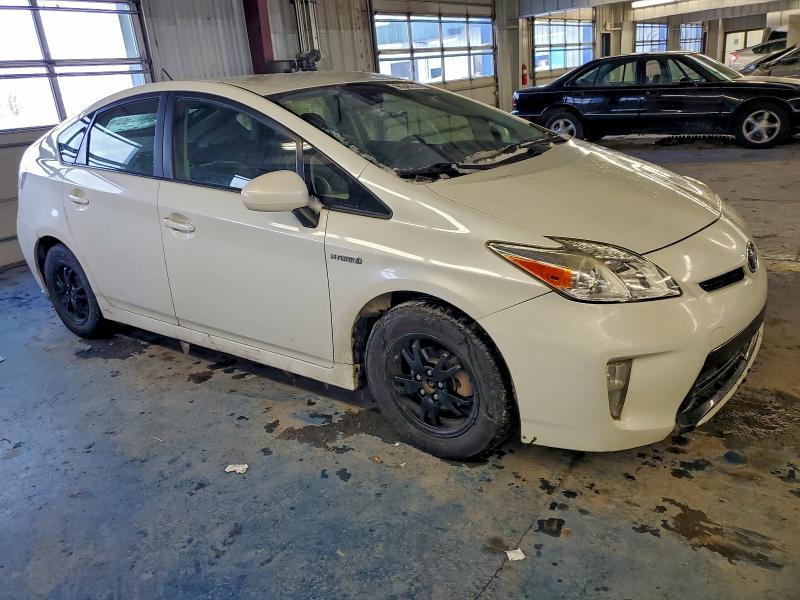 Photo 4 from auction – 2015 TOYOTA PRIUS with VIN JTDKN3DU5F1896565