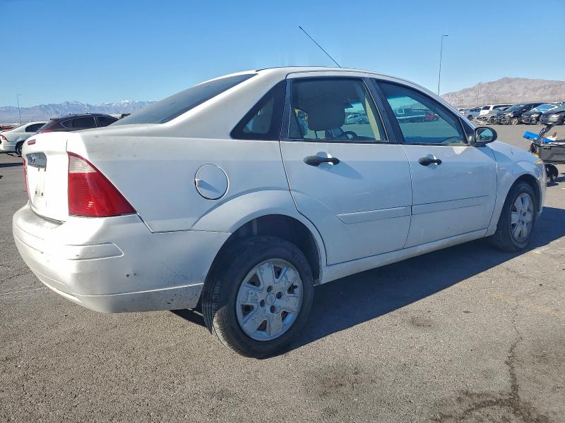 Photo 3 from auction – 2007 FORD FOCUS ZX4 with VIN 1FAFP34N27W214384