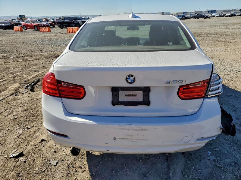 Photo 6 from auction – 2014 BMW 320 with VIN WBA3B1G52ENS80719