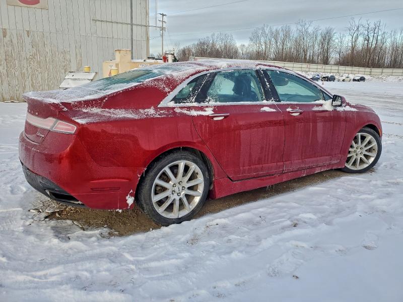 Photo 3 from auction – 2016 LINCOLN MKZ with VIN 3LN6L2G96GR617376