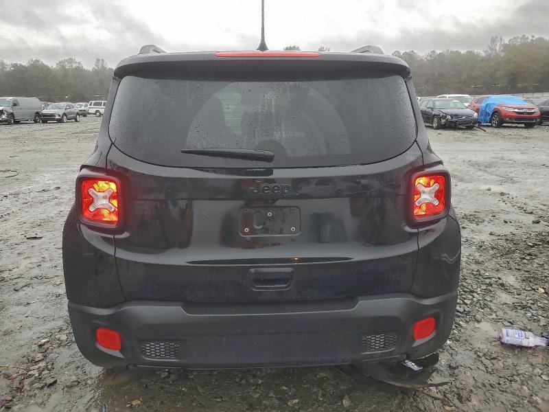 Photo 6 from auction – 2018 JEEP RENEGADE L with VIN ZACCJABB5JPH76599