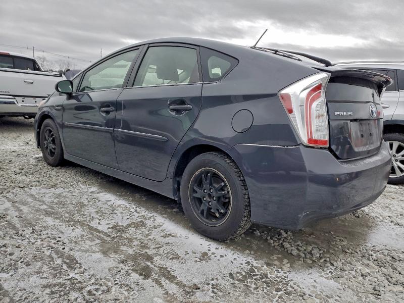 Photo 2 from auction – 2015 TOYOTA PRIUS with VIN JTDKN3DU4F0455466