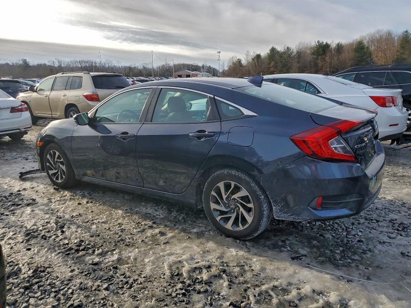 Photo 2 from auction – 2017 HONDA CIVIC EX with VIN 19XFC2F72HE228246