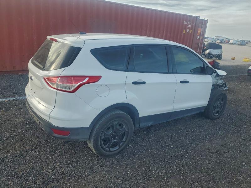 Photo 3 from auction – 2016 FORD ESCAPE with VIN 1FMCU0F78GUC51823