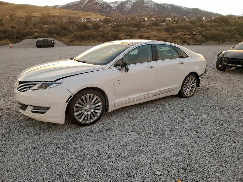 LINCOLN MKZ 2015 with VIN 3LN6L2J96FR621774 - Photo from auction