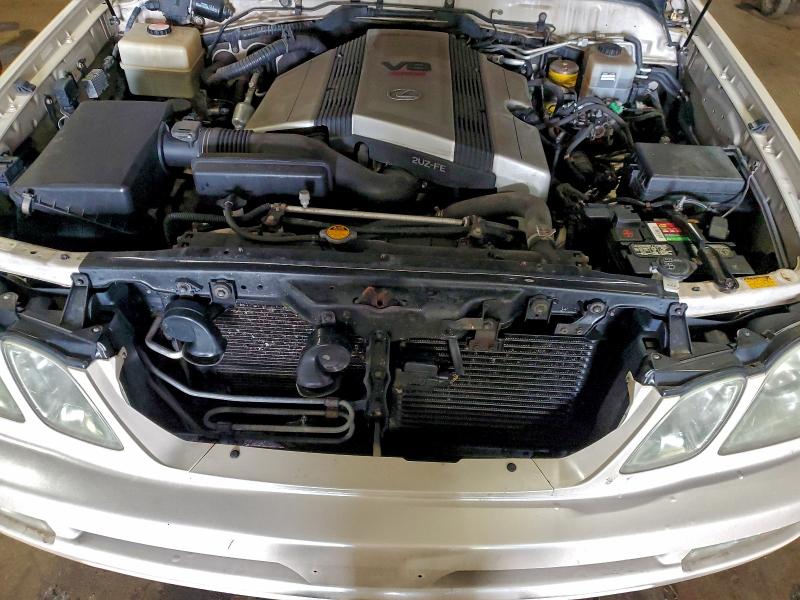 Photo 12 from auction – 2004 LEXUS LX 470 with VIN JTJHT00W043537256