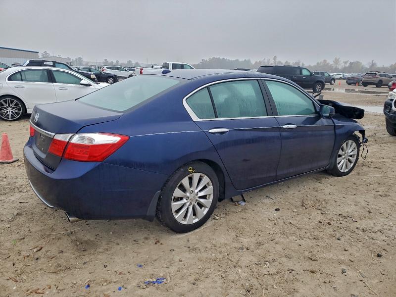 Photo 3 from auction – 2013 HONDA ACCORD EXL with VIN 1HGCR2F80DA049938