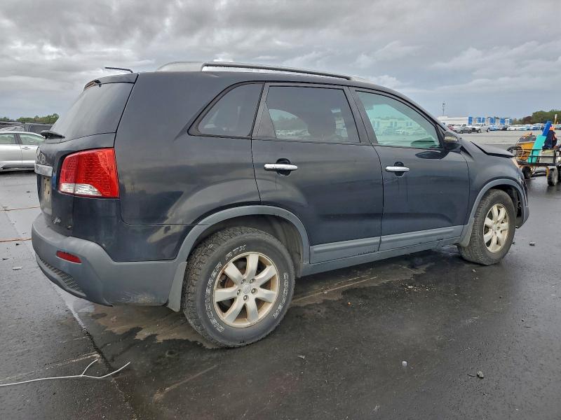 Photo 3 from auction – 2011 KIA SORENTO BA with VIN 5XYKT4A15BG060822