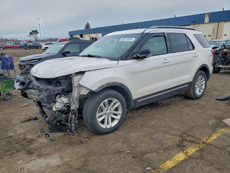 FORD EXPLORER 2017 with VIN 1FM5K7D87HGB27514 - Photo from auction