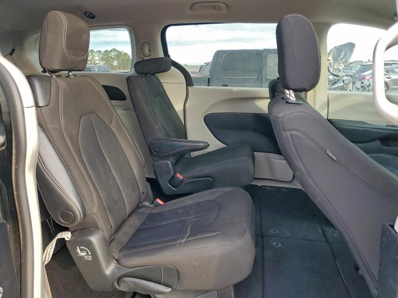 Photo 11 from auction – 2023 CHRYSLER VOYAGER LX with VIN 2C4RC1CG6PR525514
