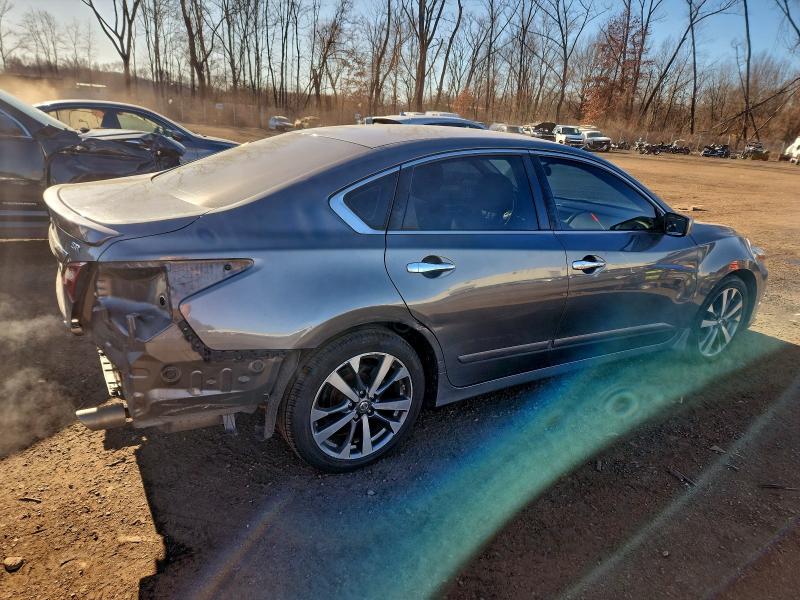 Photo 3 from auction – 2017 NISSAN ALTIMA 2.5 with VIN 1N4AL3AP7HC141060