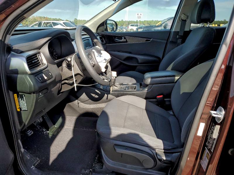 Photo 7 from auction – 2016 KIA SORENTO LX with VIN 5XYPG4A39GG058445
