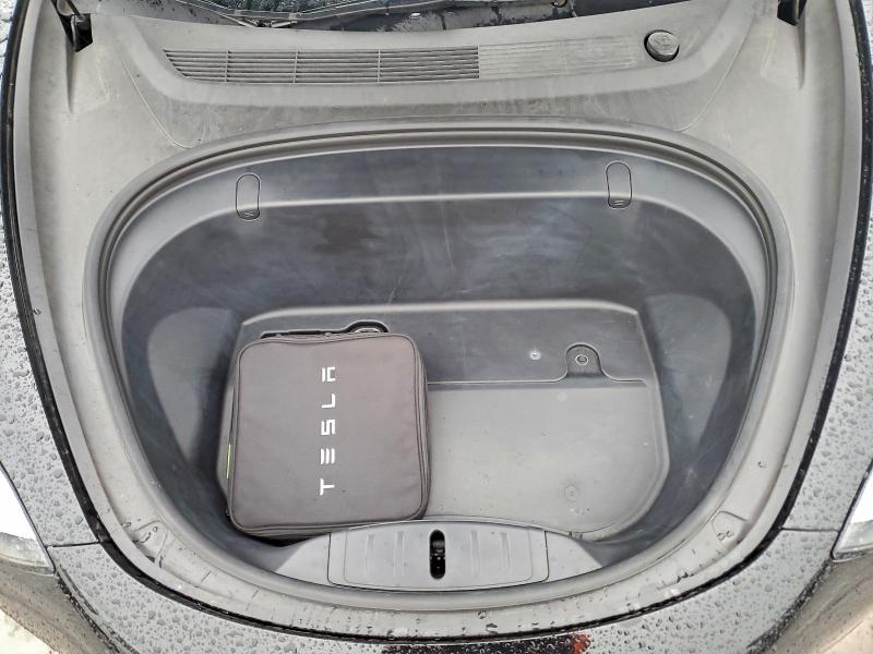 Photo 11 from auction – 2019 TESLA MODEL 3 with VIN 5YJ3E1EA9KF395774